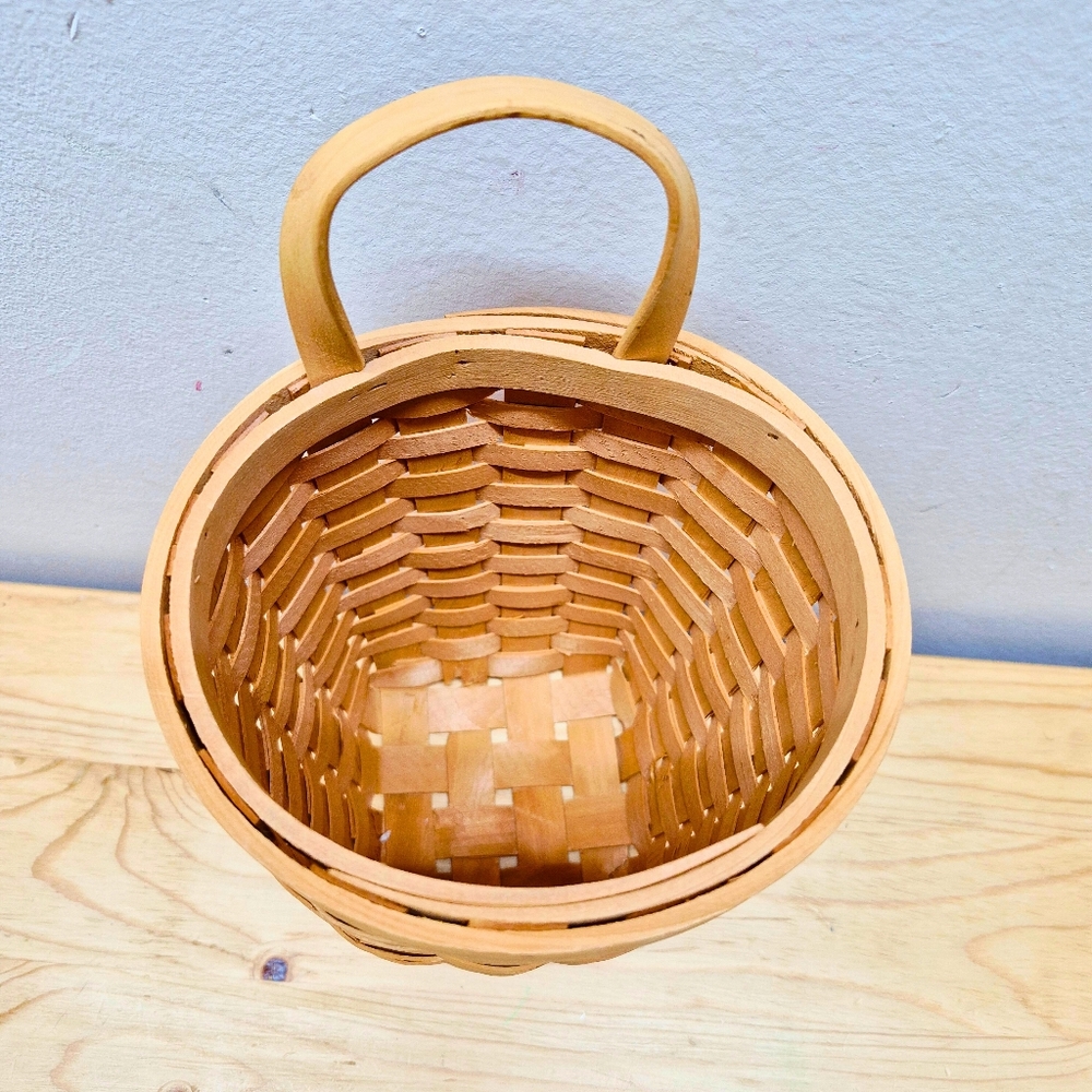 Vintage Taskets Renaissance Woven Hanging Basket - Picture 6 of 8